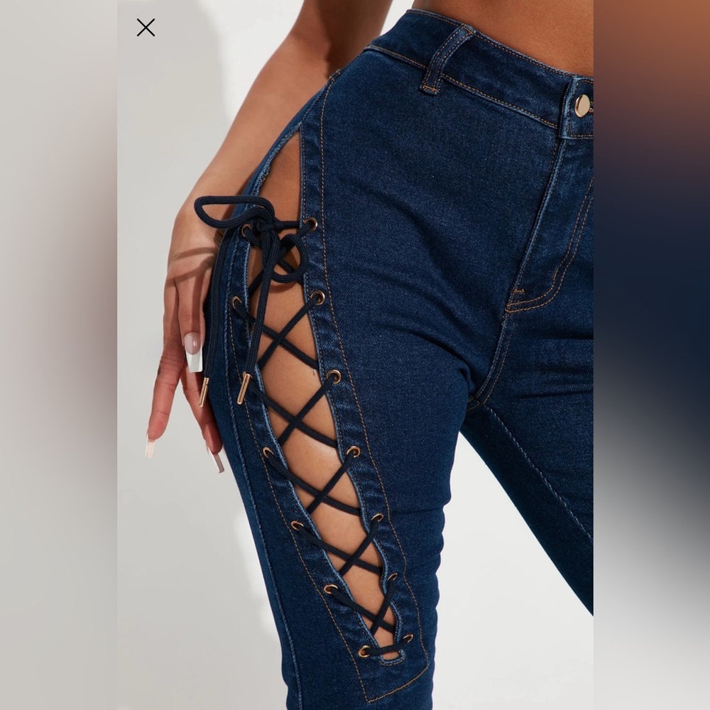 NWT - Fashion Nova Lace-Up Flare Jeans | Dark Wash High-Rise Denim - Picture 3 of 8